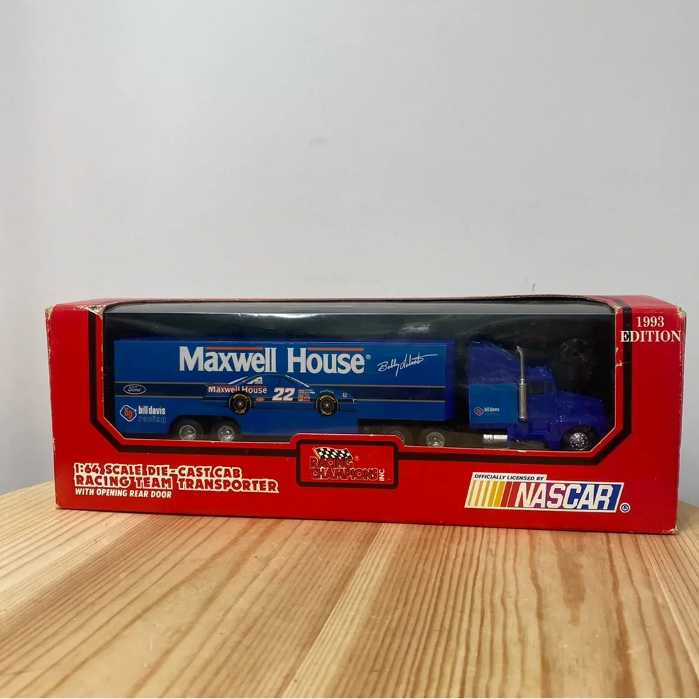 Racing Champions Maxwell House Raceway 1993 NASCAR Racing Team Transporter 1:64